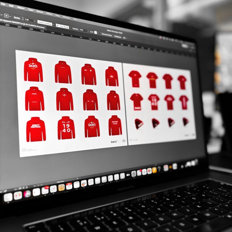 Sagres Clothing Design