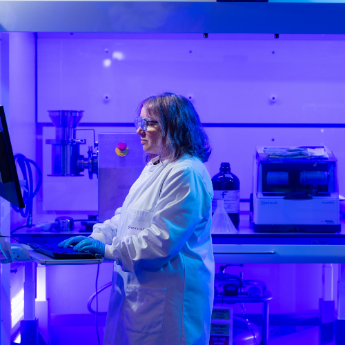 Particology in the lab at Discovery Park